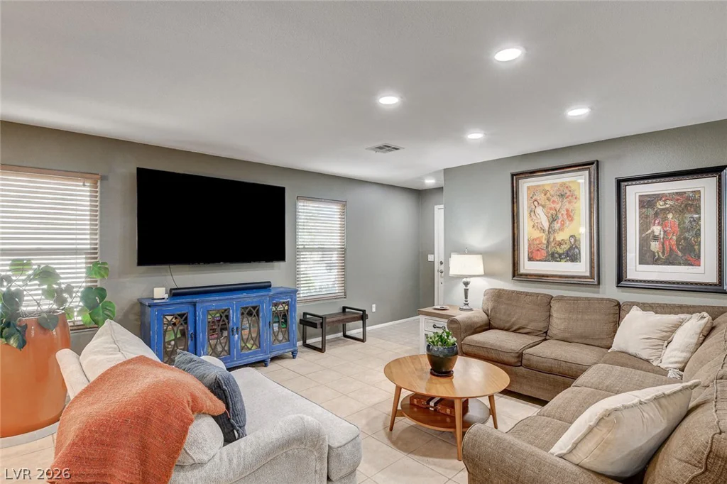11108 Desert Dove, Las Vegas, NV 89144