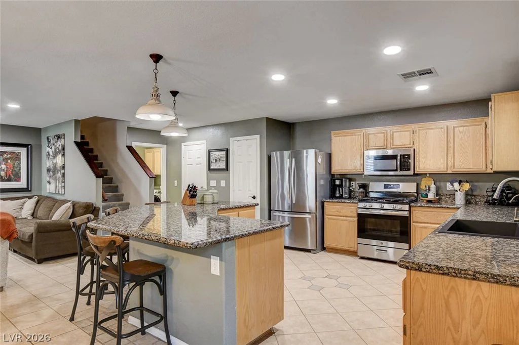 11108 Desert Dove, Las Vegas, NV 89144