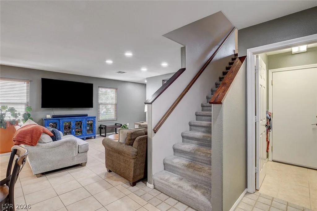 11108 Desert Dove, Las Vegas, NV 89144