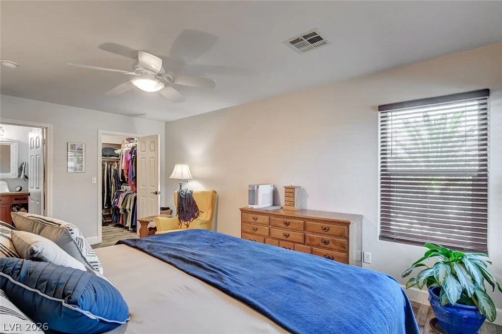 11108 Desert Dove, Las Vegas, NV 89144