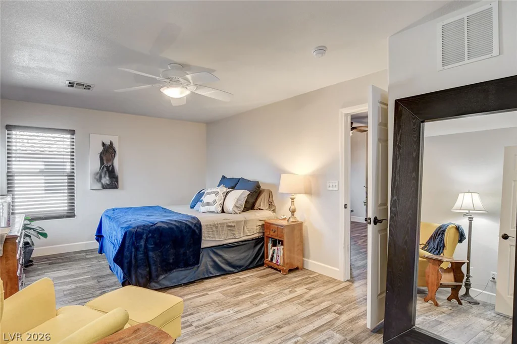 11108 Desert Dove, Las Vegas, NV 89144