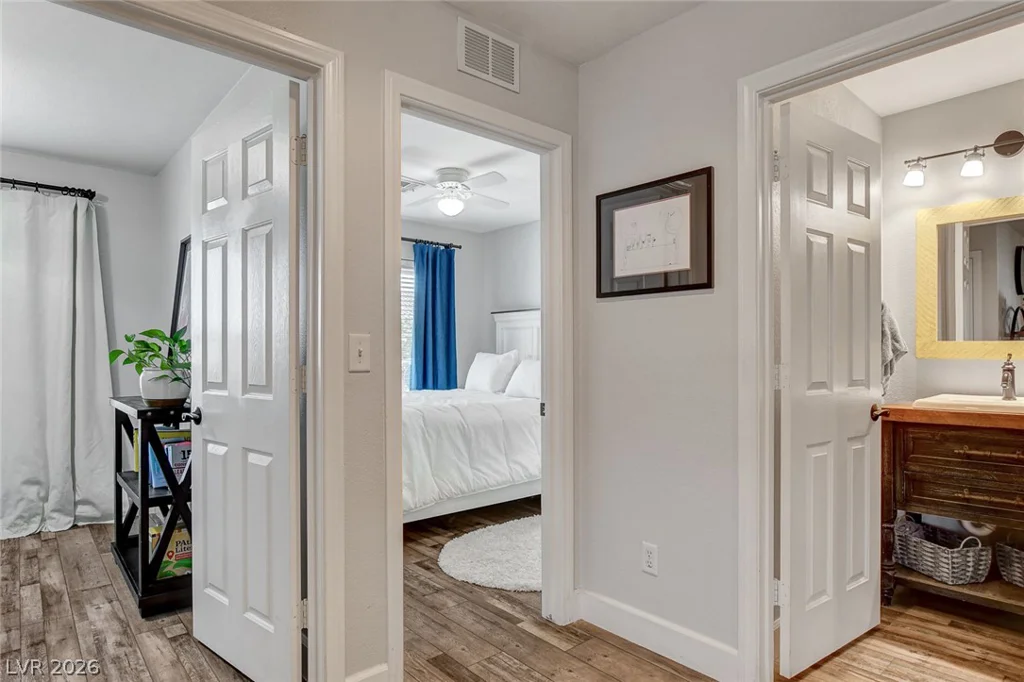 11108 Desert Dove, Las Vegas, NV 89144