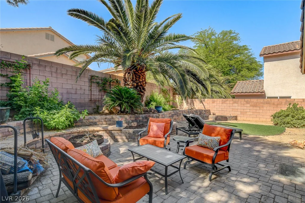 11108 Desert Dove, Las Vegas, NV 89144