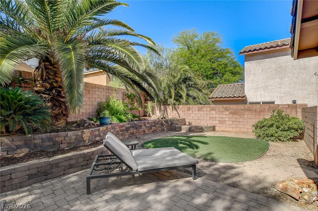 11108 Desert Dove, Las Vegas, NV 89144