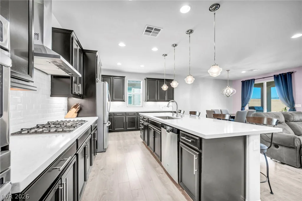 6156 Ava Ridge, Las Vegas, NV 89141