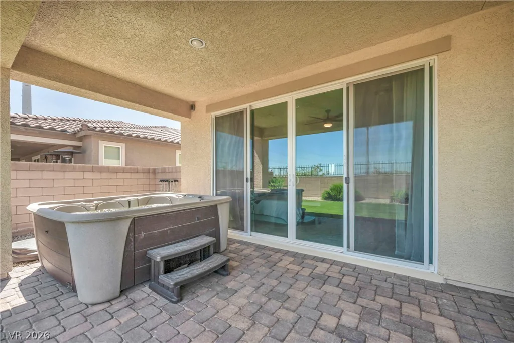 6156 Ava Ridge, Las Vegas, NV 89141