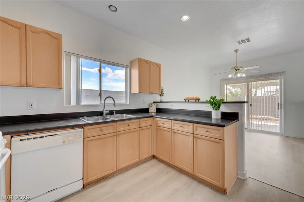 8403 Opulent, Las Vegas, NV 89147