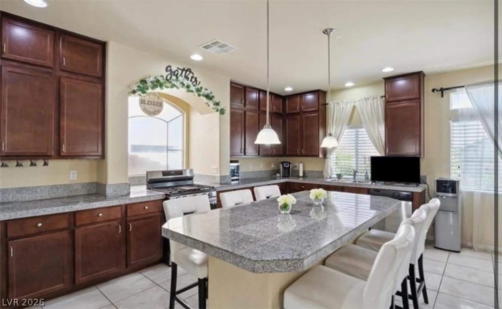 6861 Philharmonic, Las Vegas, NV 89139