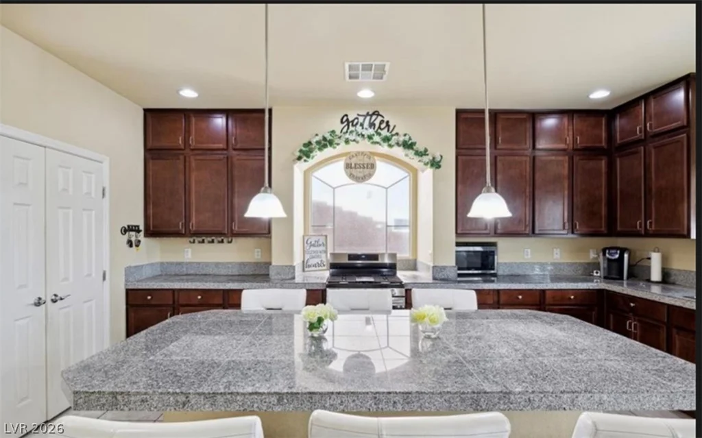6861 Philharmonic, Las Vegas, NV 89139
