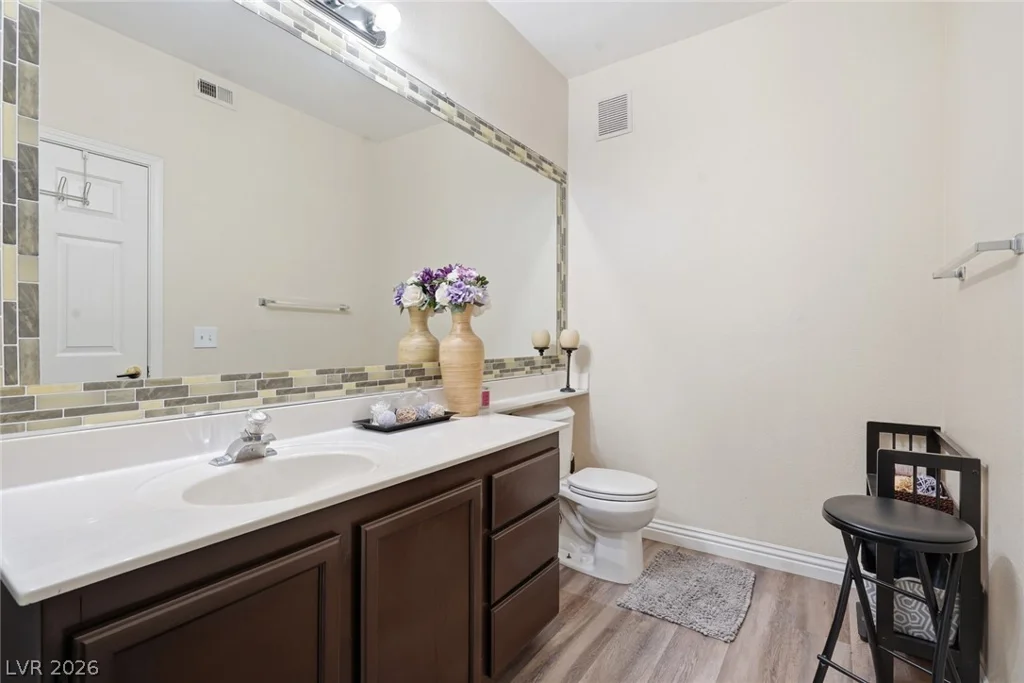1405 Nellis, Las Vegas, NV 89104