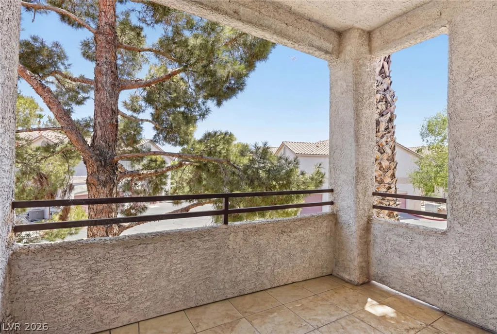 1405 Nellis, Las Vegas, NV 89104