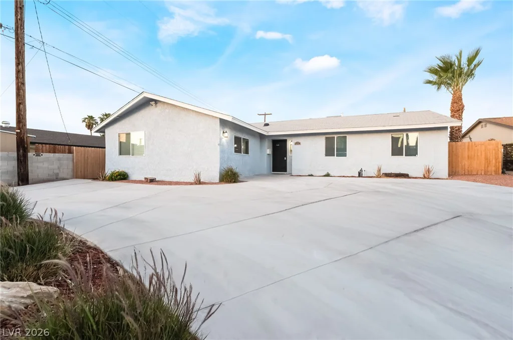 4200 Canal, Las Vegas, NV 89122