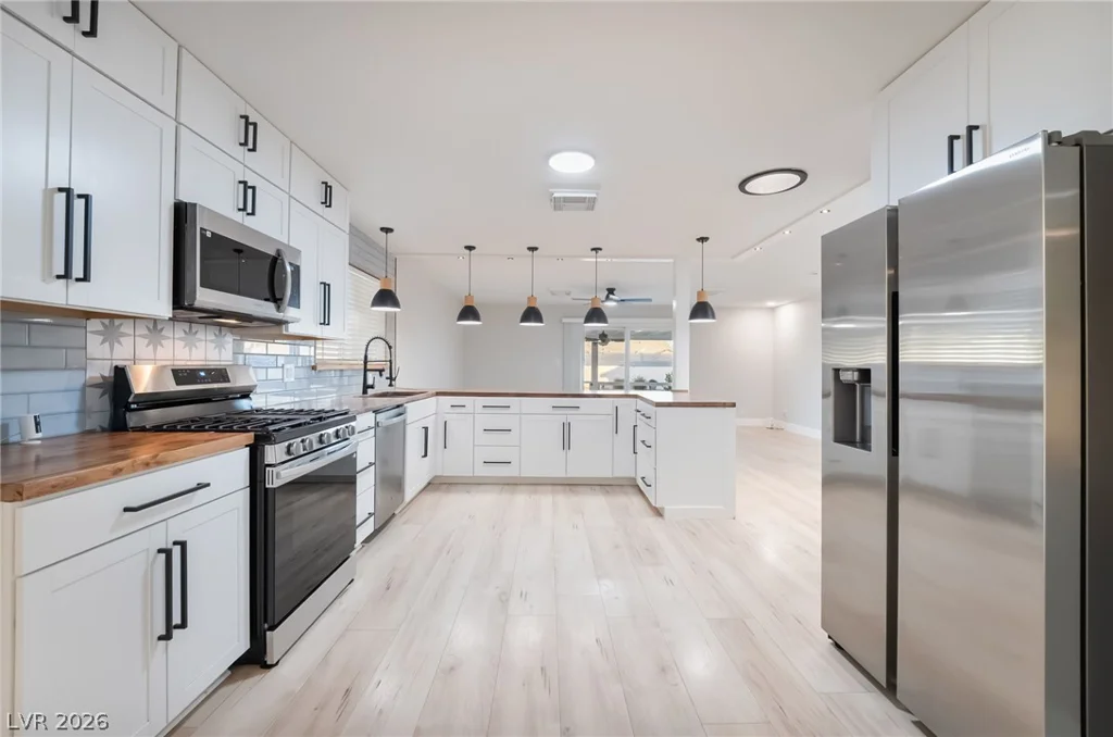 4200 Canal, Las Vegas, NV 89122