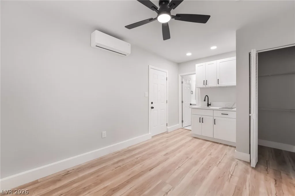 4200 Canal, Las Vegas, NV 89122
