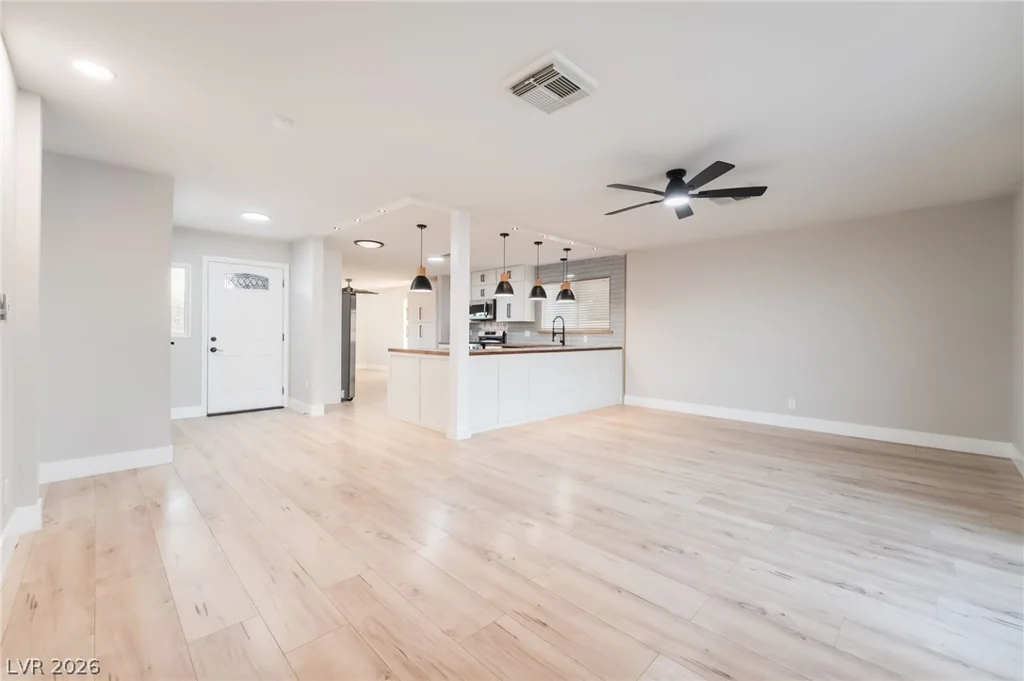 4200 Canal, Las Vegas, NV 89122
