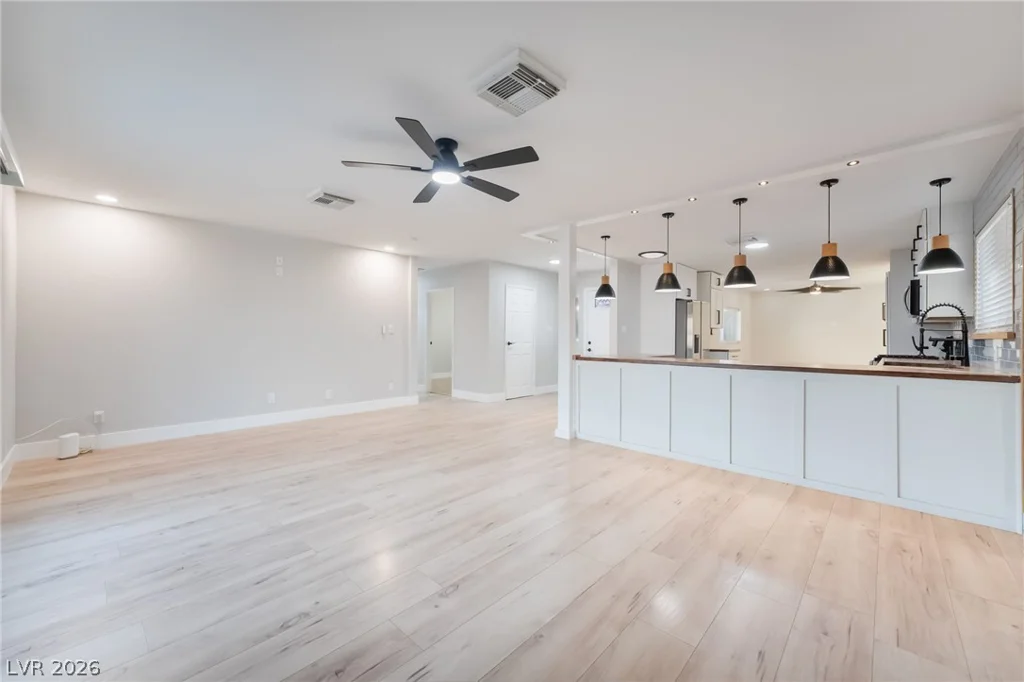 4200 Canal, Las Vegas, NV 89122