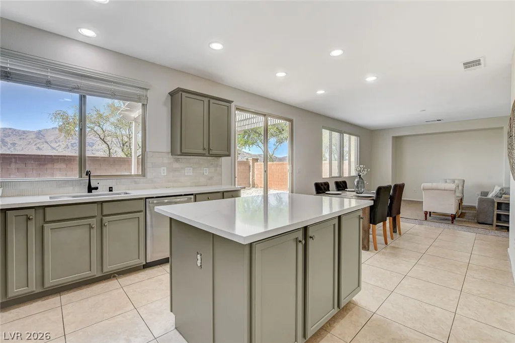 4420 Desert Haven, North Las Vegas, NV 89085