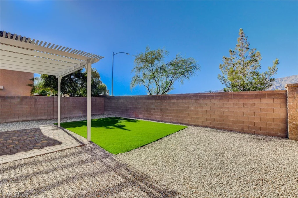 4420 Desert Haven, North Las Vegas, NV 89085
