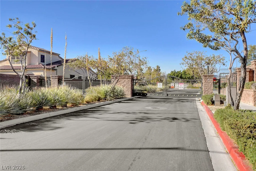 4420 Desert Haven, North Las Vegas, NV 89085