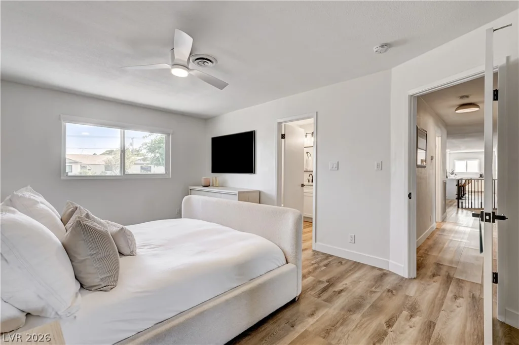 2704 Gilmary, Las Vegas, NV 89102