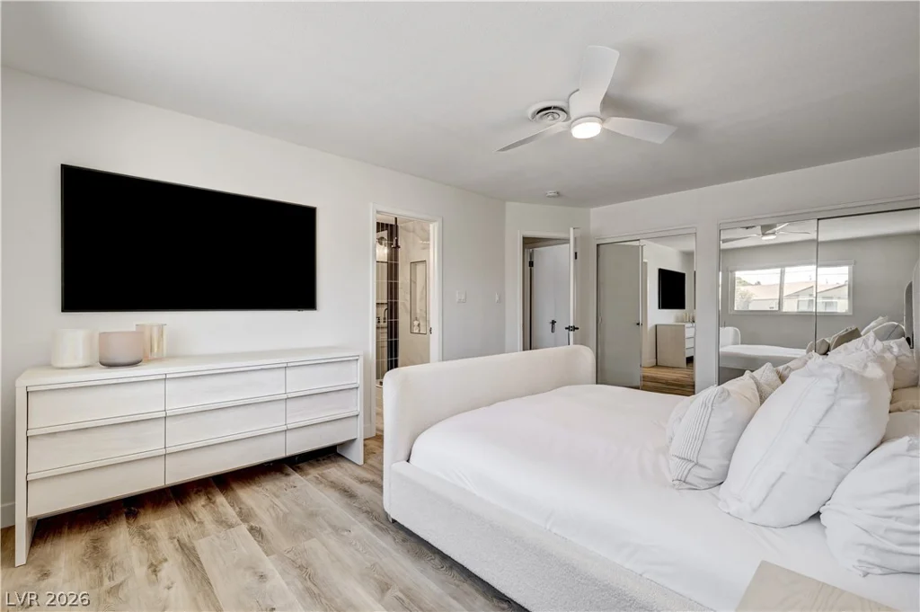 2704 Gilmary, Las Vegas, NV 89102