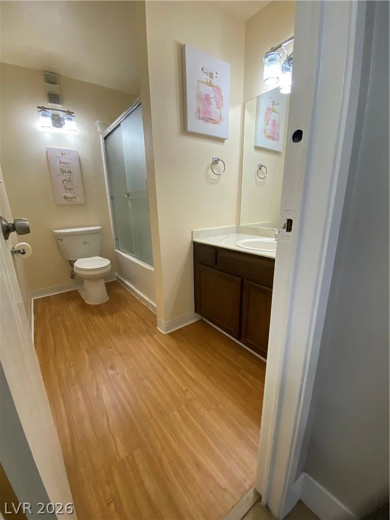 750 Royal Crest, Las Vegas, NV 89169
