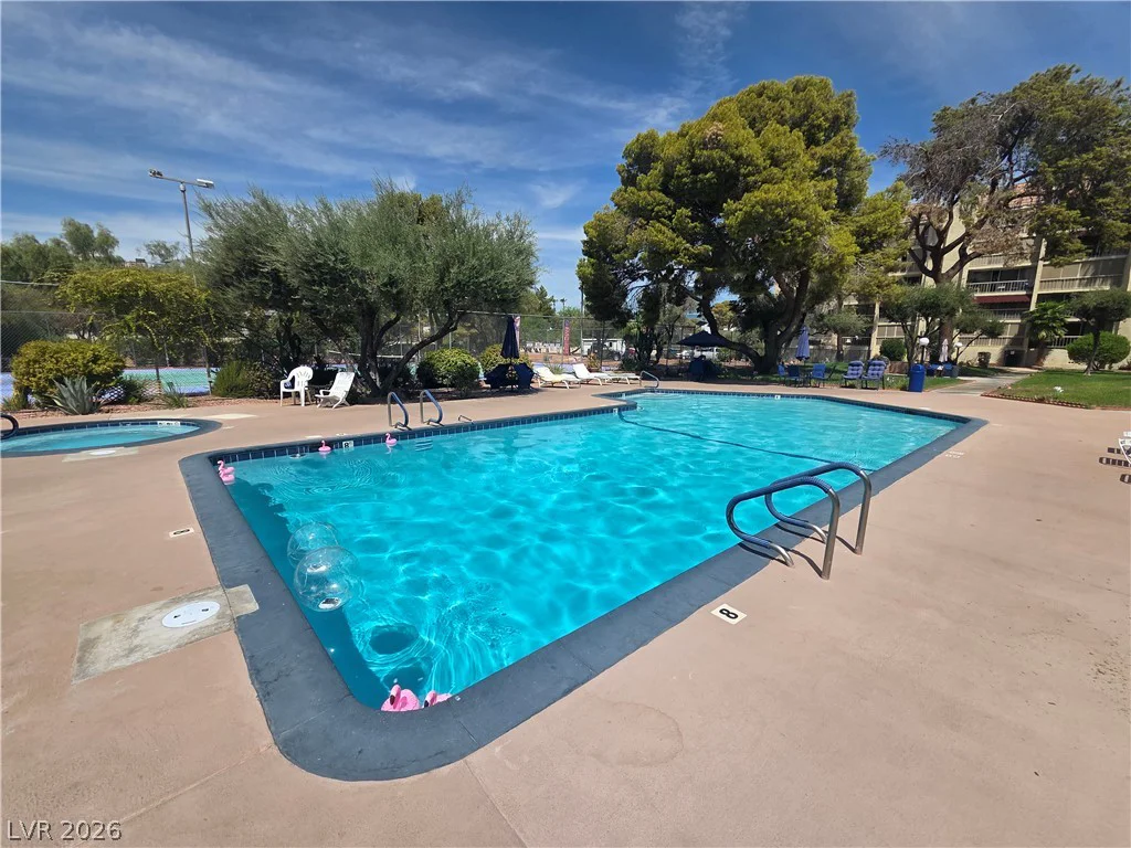 750 Royal Crest, Las Vegas, NV 89169