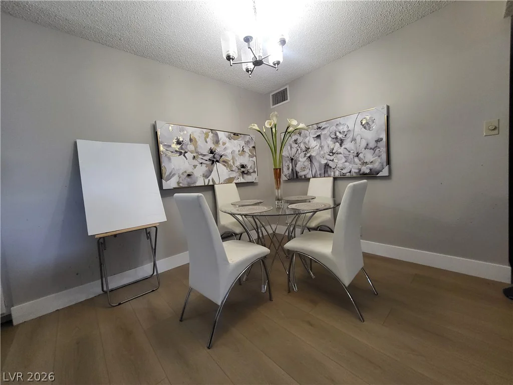 750 Royal Crest, Las Vegas, NV 89169