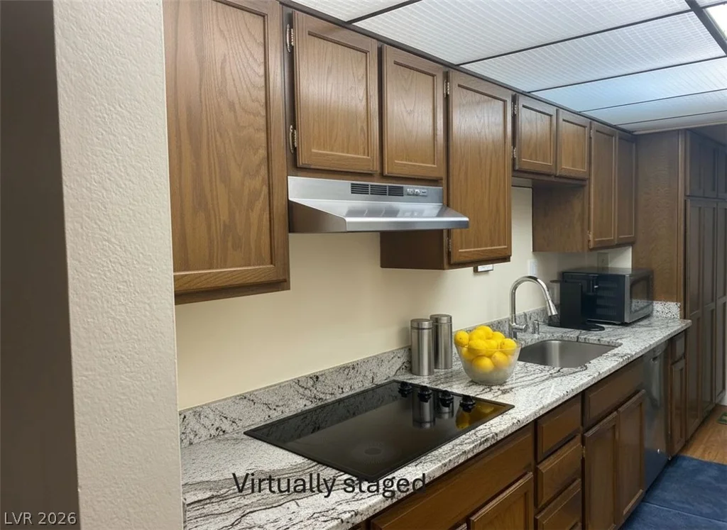 750 Royal Crest, Las Vegas, NV 89169