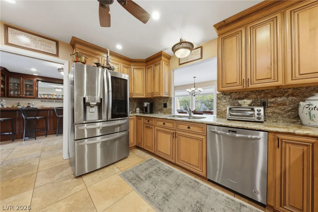 221 Rosemary, Las Vegas, NV 89107