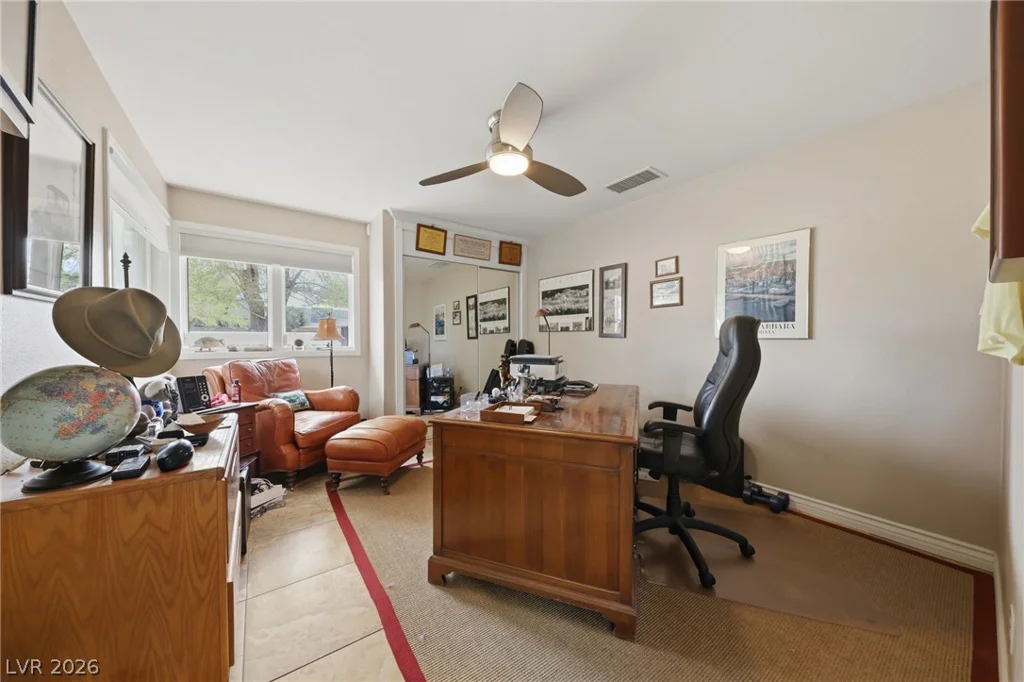 221 Rosemary, Las Vegas, NV 89107