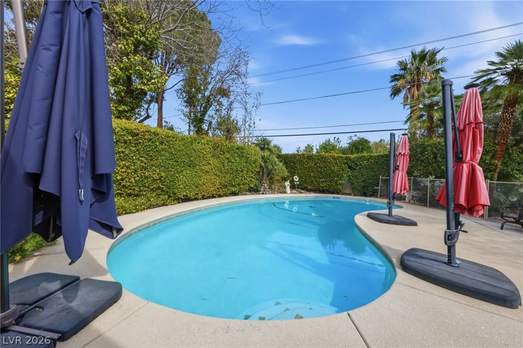 221 Rosemary, Las Vegas, NV 89107
