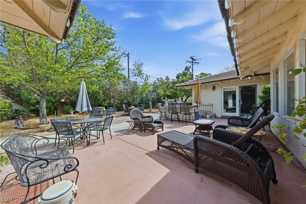 221 Rosemary, Las Vegas, NV 89107