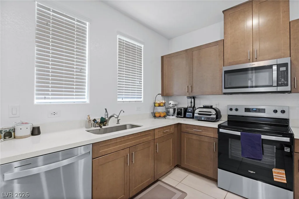 137 Harmonica, Henderson, NV 89015