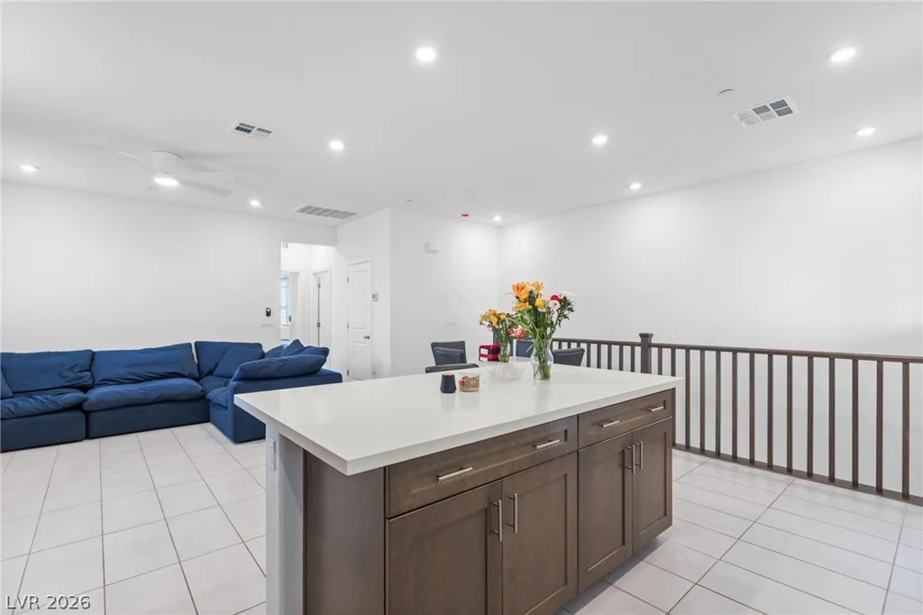 137 Harmonica, Henderson, NV 89015
