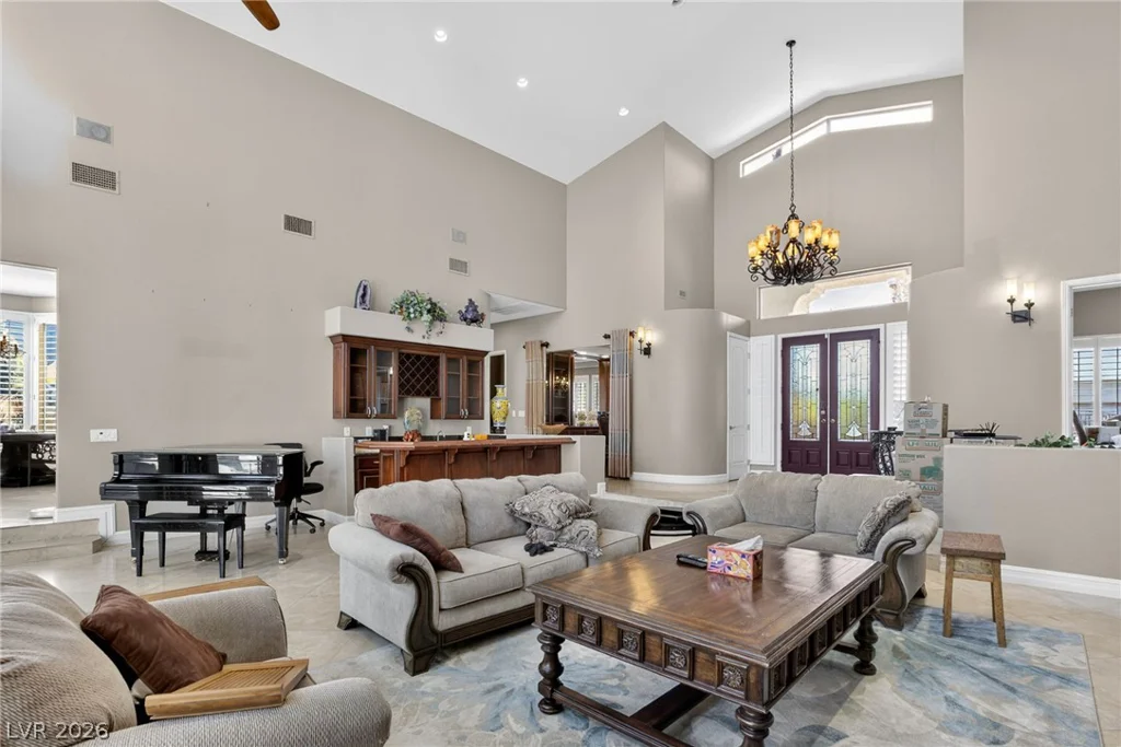 7440 Eldora, Las Vegas, NV 89117