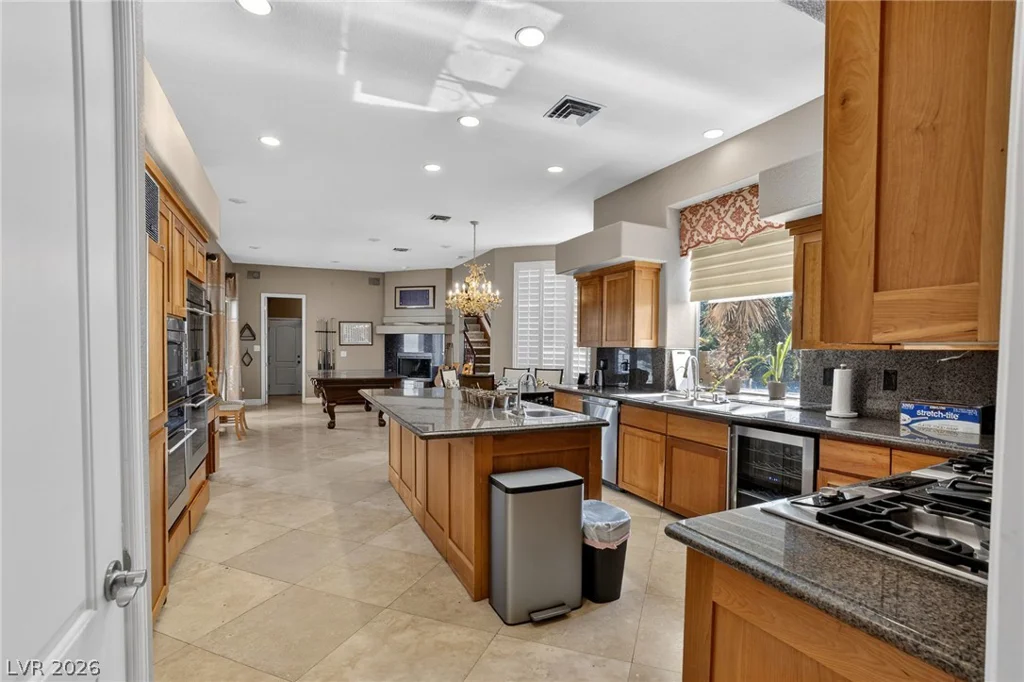 7440 Eldora, Las Vegas, NV 89117