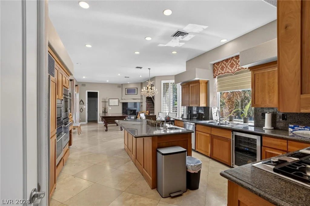 7440 Eldora, Las Vegas, NV 89117