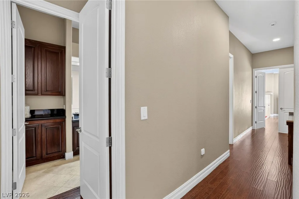 7440 Eldora, Las Vegas, NV 89117