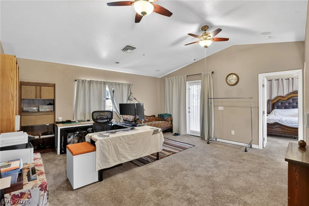 7440 Eldora, Las Vegas, NV 89117