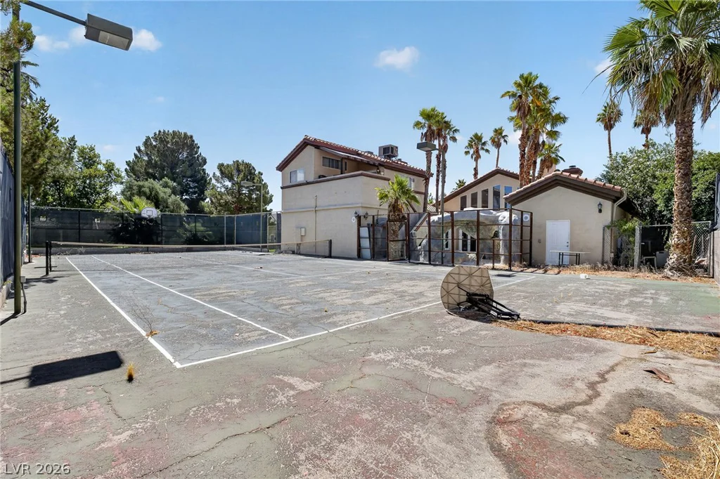 7440 Eldora, Las Vegas, NV 89117