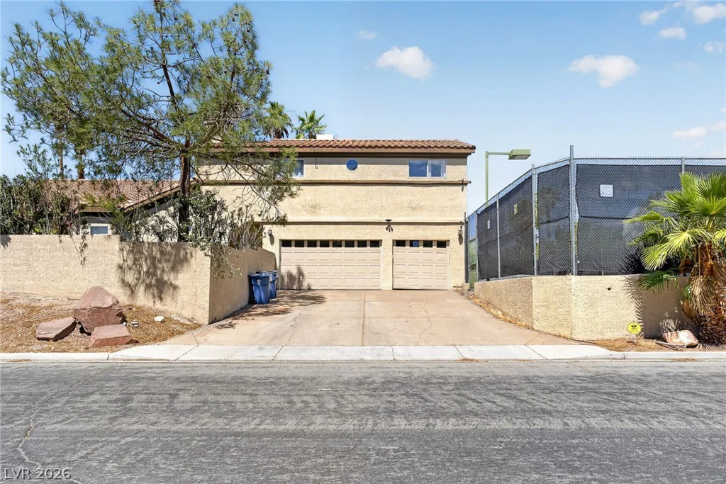 7440 Eldora, Las Vegas, NV 89117