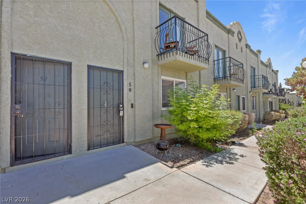 7066 Burcot, Las Vegas, NV 89156