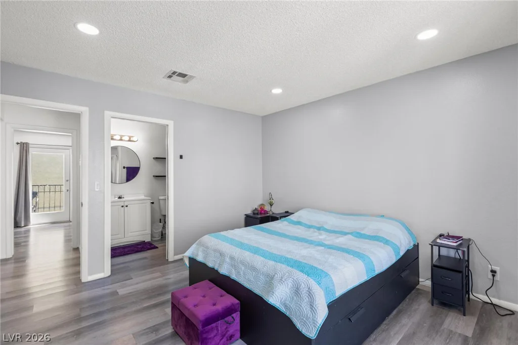 7066 Burcot, Las Vegas, NV 89156