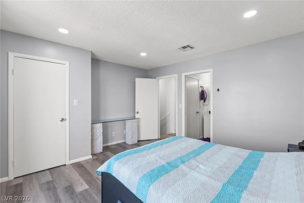7066 Burcot, Las Vegas, NV 89156