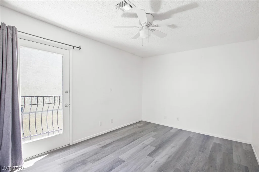 7066 Burcot, Las Vegas, NV 89156