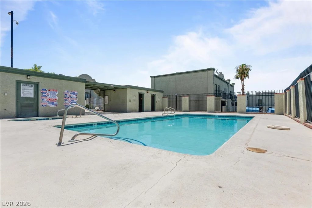 7066 Burcot, Las Vegas, NV 89156
