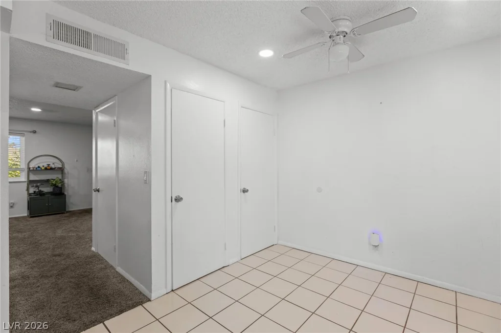 7066 Burcot, Las Vegas, NV 89156