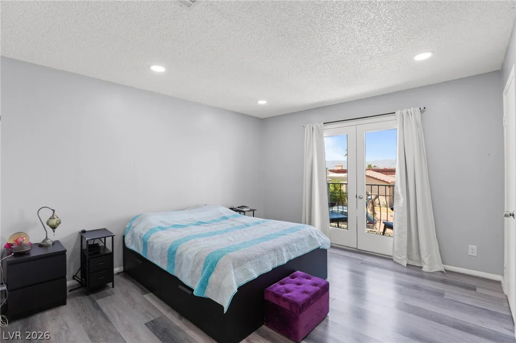 7066 Burcot, Las Vegas, NV 89156