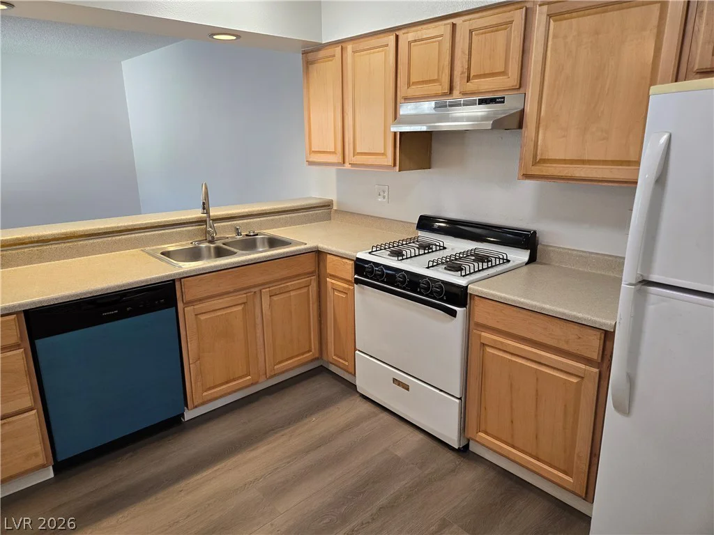 4348 Tara, Las Vegas, NV 89102